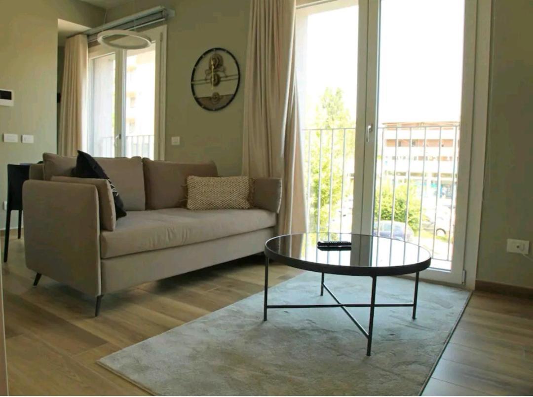 A&G Suites Парма Екстериор снимка