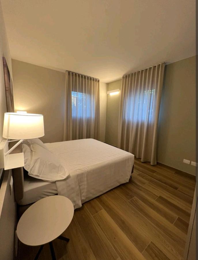 A&G Suites Парма Екстериор снимка