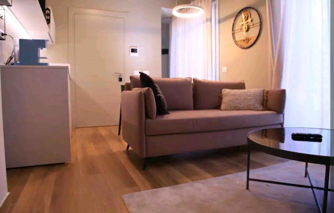 A&G Suites Парма Екстериор снимка