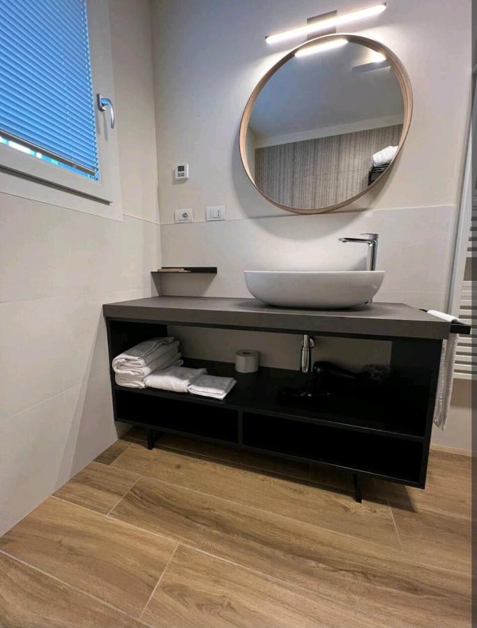 A&G Suites Парма Екстериор снимка