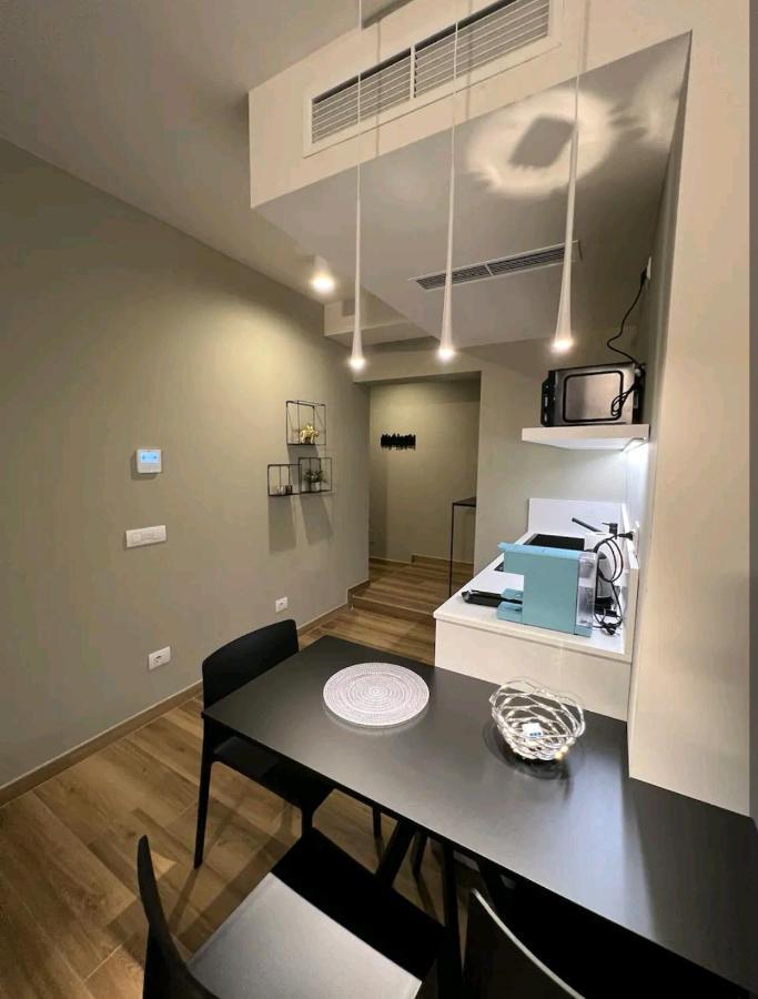 A&G Suites Парма Екстериор снимка