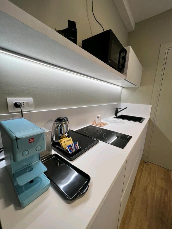 A&G Suites Парма Екстериор снимка