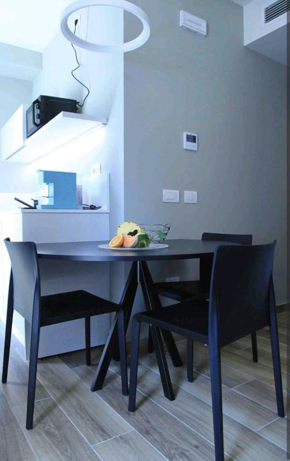 A&G Suites Парма Екстериор снимка